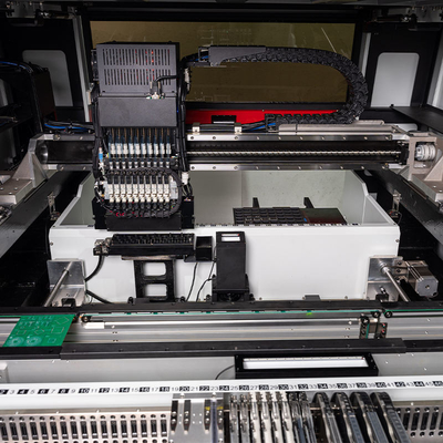 全自動10頭SMTSMDピックアンドプレイスマシン01005 PCBA製造機械