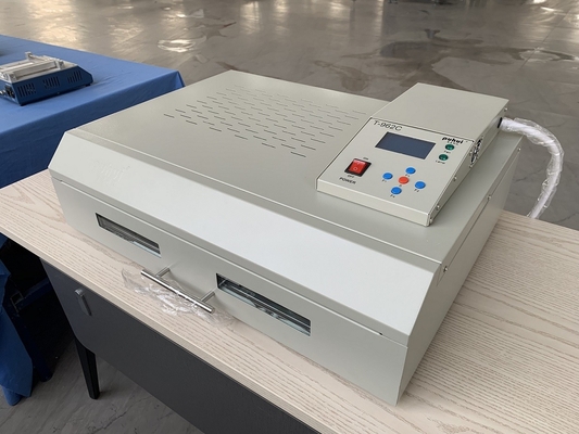 高精度0201 デスクトップPCB組立ライン 4頭 CHM-551 SMDピック&プレイスマシン リフローオーブン T962C