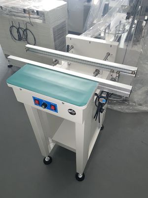 SMTコンベア PCBハンドリングコンベア 0.5/0.6/0.7/1.0/1.2m 長さ調節速度 0-8000mm/min とレール幅範囲 50mm-350mm