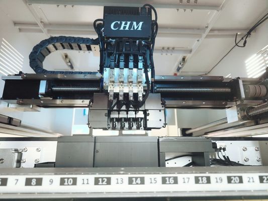 高精度4頭SMTピック&プレイスマシンCHM-551 自動ノズルの変更 CPK≥1.0