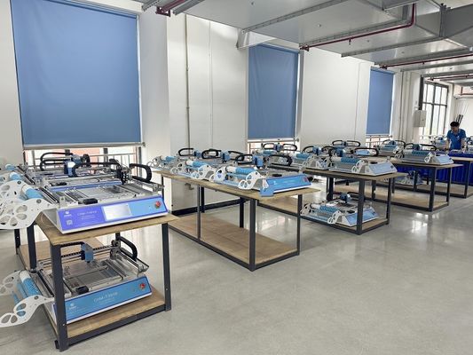 CHMT48VB ベンチトップ SMT ピックアンドプレースマシン 58 フィーダー 2 ビジョンカメラ