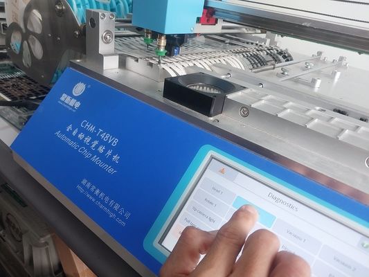 CHMT48VB ベンチトップ SMT ピックアンドプレースマシン 58 フィーダー 2 ビジョンカメラ
